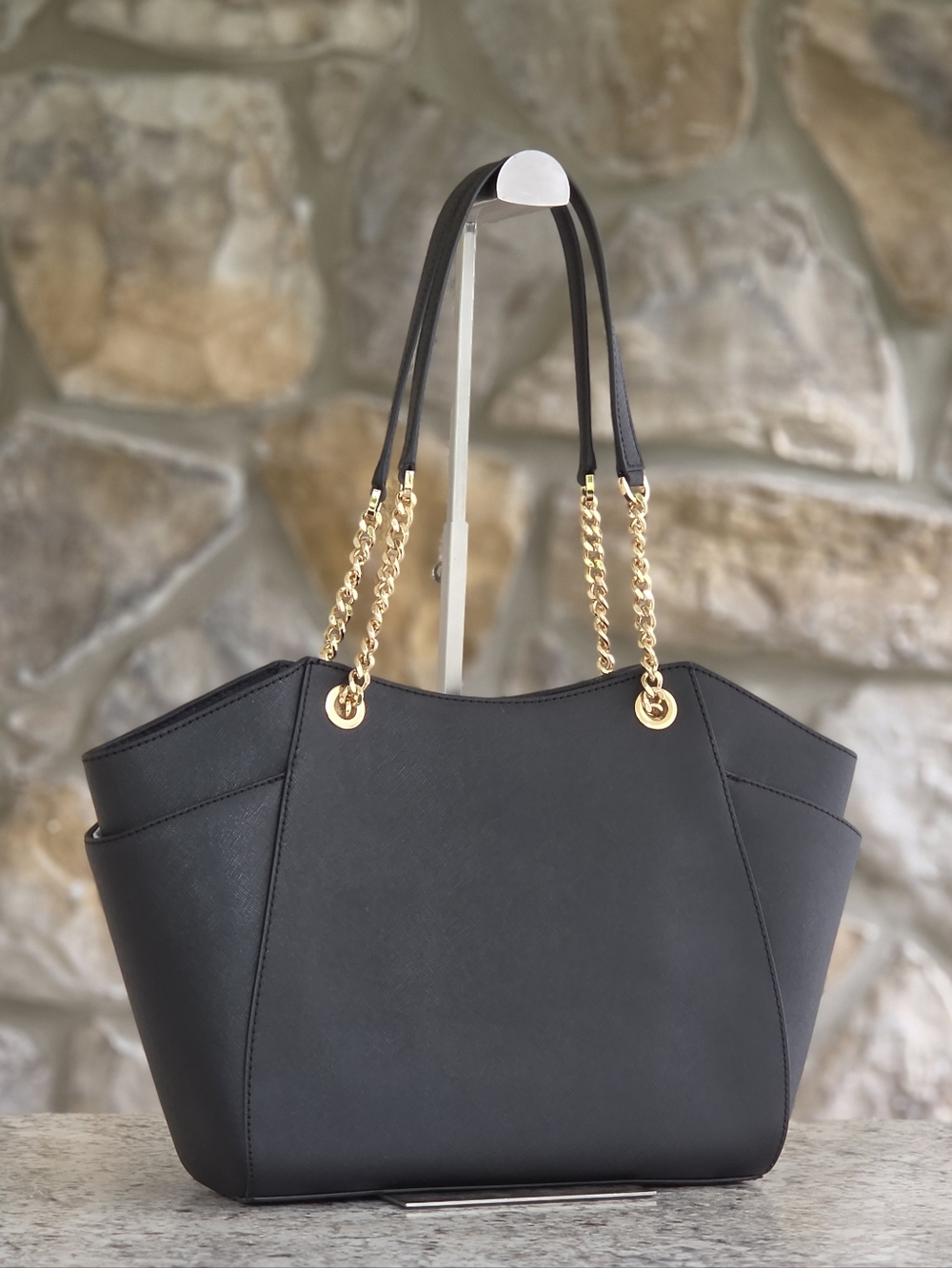 Michael Kors Jet Set Large Black Shoulder Bag - Picture 3 of 9
